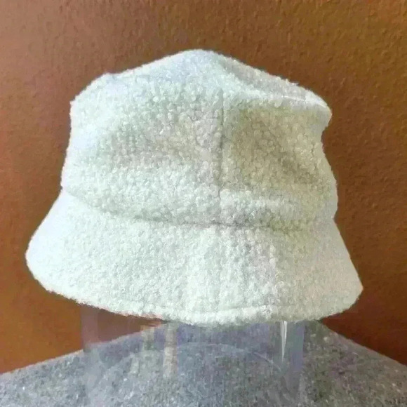 NWT! Tezza & Cole X Noize “Sophie” Cream Bucket Hat One Size main image 5
